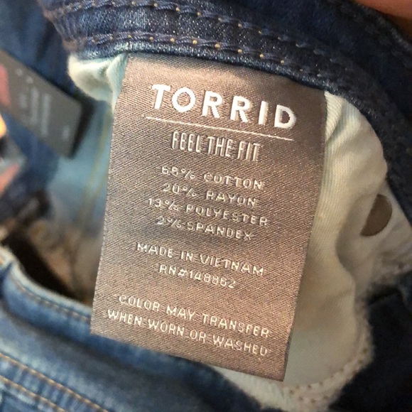 TORRID size 10R mid rise luxe super skinny - Picture 15 of 16